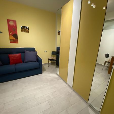 Artnapoli Apartment Luaran gambar