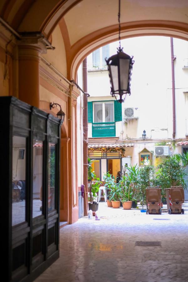 Artnapoli Apartment Luaran gambar